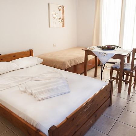 Hotel Platanidia Екстериор снимка