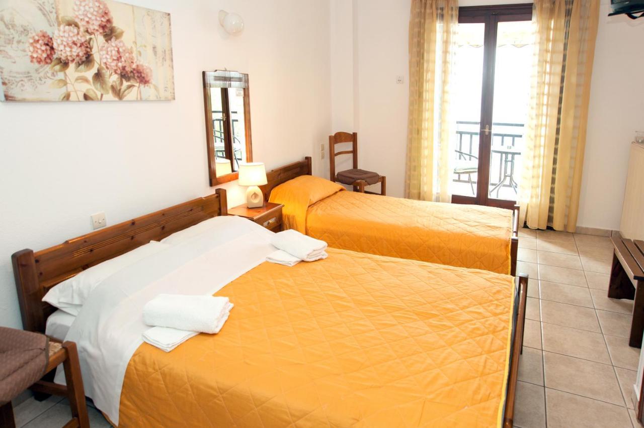 Hotel Platanidia Екстериор снимка